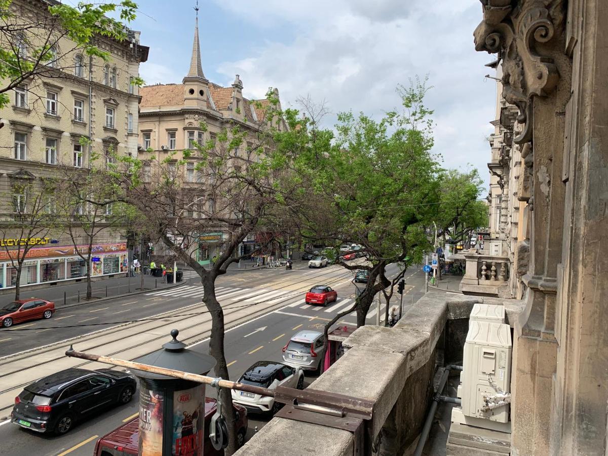 Balcony Gallery Budapest Exterior photo